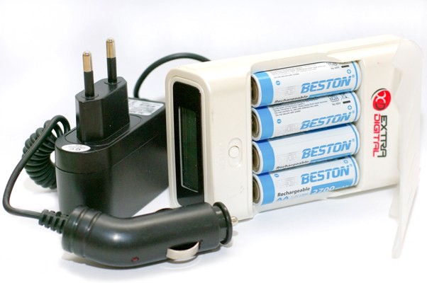 Зарядное устройство ExtraDigital Smart Super Rapid LCD + 4 AA 2700 mAh Beston