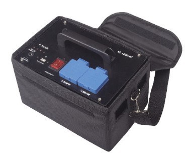 Студийный аккумулятор Menik Travel-Pack WF-4