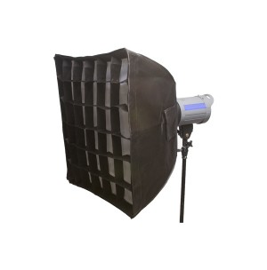 Menik софтбокс c сотами 60х60cм SS-002SG
